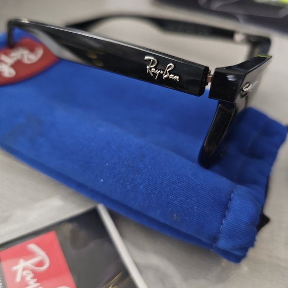 Ray-Ban Black Sunglasses (Kids) - Picture 3 of 7